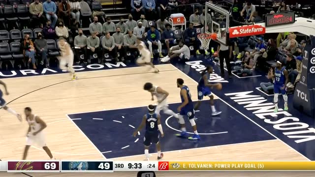 【2021年12月11日 骑士vs森林狼集锦】脚踩莲花突破禁区 奥科罗篮下华丽拉杆戏耍防守