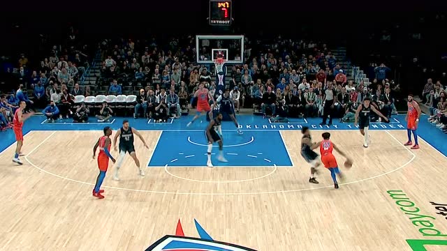 【2021年12月13日 独行侠vs雷霆集锦】频繁传导不如硬核终结 曼恩后撤步三分应声入网