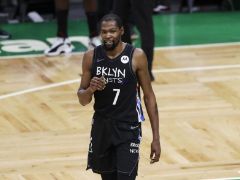 杜兰特生涯常规赛三分命中数突破1700大关