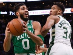 全场42分末节16分！赛季至今塔图姆末节得分194分，超越德罗赞升至联盟第一