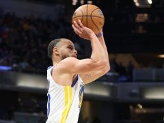 【NBA常规赛】勇士vs步行者图片集