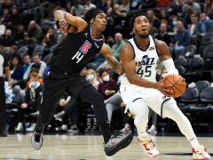 米切尔近8战场均得到29.1分5.3助攻，三项命中率180+，爵士也收获八连胜