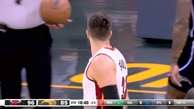 【2021年12月18日 热火vs魔术集锦】包夹在我眼里形同虚设 斯特鲁斯干拔跳投打成3+1