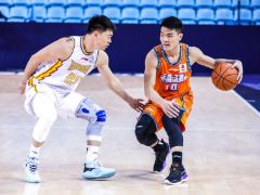 【战况】费尔德43+6+11，山西击败福建