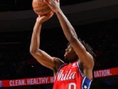 过节遇险！76人后卫马克西家里失火 所幸无人员受伤