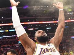 NBA每日前瞻：湖人VS火箭 詹姆斯能否止住湖人连败？