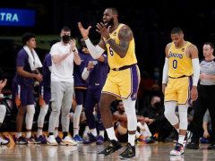 湖人痴迷死亡五小？别被詹姆斯1数据蒙骗 内线二老仍是正解
