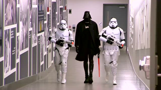 【2021年12月30日 黄蜂vs步行者集锦】向经典致敬 特纳入场cos星球大战大boss