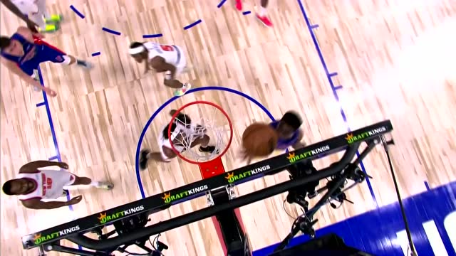 【2021年12月30日 尼克斯vs活塞集锦】就是这么硬！迪亚洛顶开防守上篮打进