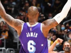 底薪战神？湖人神射手全是底薪球员