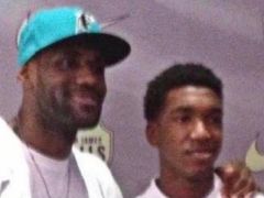 美媒晒数据：蒙克不逊希尔德！近7战27记三分太狠