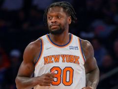 嘘声不断！兰德尔仅得两分 球队大胜仍被嘘