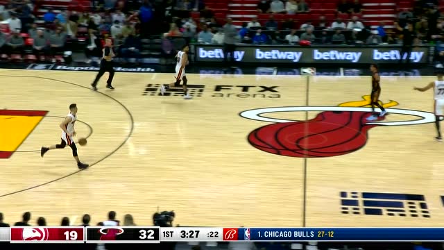 【2022年01月15日 老鹰vs热火集锦】把自信写在脸上！特雷杨超远三分涮网而入潇洒自如