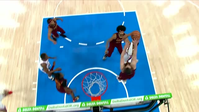 【2022年01月16日 骑士vs雷霆集锦】撕开骑士巨人阵！贝兹利直升机起飞滞空暴扣惊艳全场