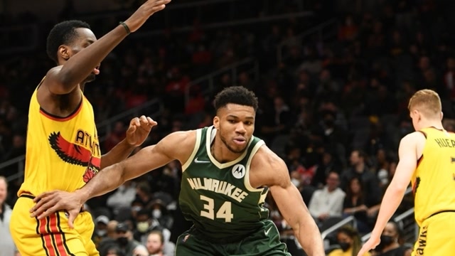 【2022年01月18日 雄鹿vs老鹰集锦】雄鹿114-121老鹰 老鹰14分逆转双杀雄鹿