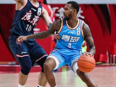 李原宇嘴部受伤严重！缝12针！