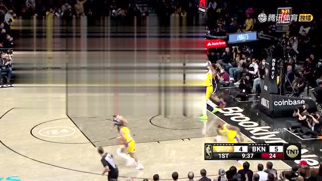 【2022年01月26日 湖人vs篮网集锦】詹姆斯上演空中滑翔上篮 哈登大步流星快攻上篮予以回击