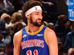 勇士后卫汤普森关键三分 杀死比赛