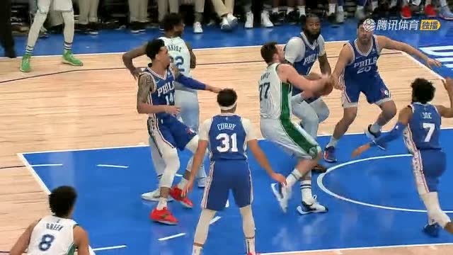【2022年02月05日 76人vs独行侠集锦】千里走单骑力劈华山 东契奇演绎本场最华丽暴扣