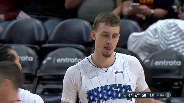 【2022年02月12日】魔术vs爵士第3节中文解说回放