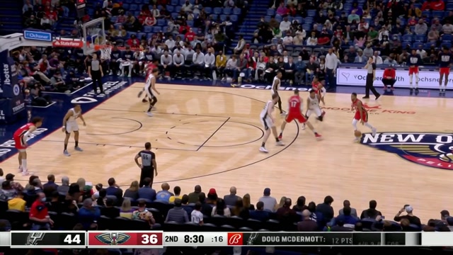 【2022年02月13日 马刺vs鹈鹕集锦】珀尔特尔扬臂大帽扇飞CJ 穆雷假动作过掉防守两分轻取