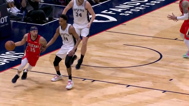 【2022年02月13日 马刺vs鹈鹕集锦】迂回战术！沃克吸引防守莺歌假投真突战斧劈扣