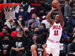 德罗赞创4纪录太疯狂！末节432分联盟第一 关键时刻得分联盟第二！