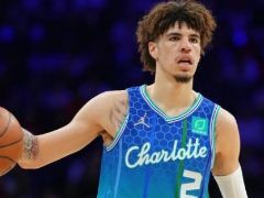 历史第二！三球生涯总助攻数已达700 为第二年轻的球员