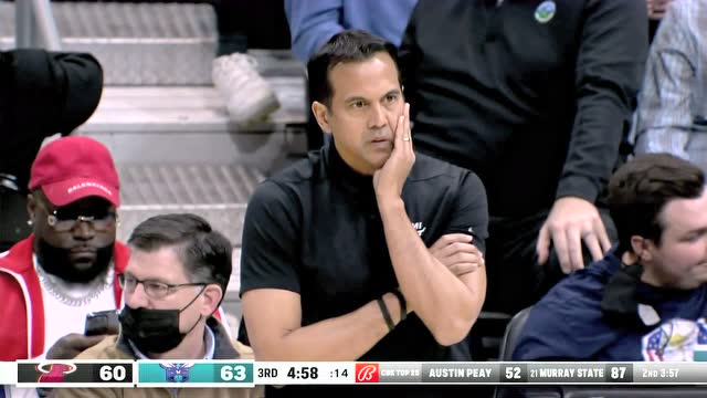 【2022年02月18日】热火vs黄蜂 第3节中文解说回放