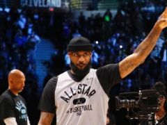 名记：湖人余下赛程联盟最难 还需增加老詹时间