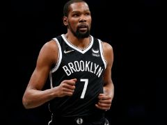 名记Shams：杜兰特因祖母去世 缺席NBA75周年庆典仪式