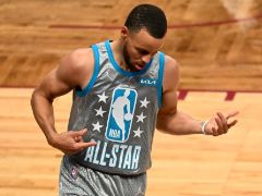 里程碑！库里全明星赛单场16记三分打破乔治纪录