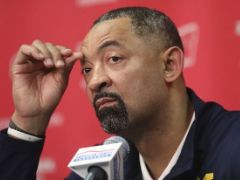 朱万-霍华德罚单出炉 ：禁止执教5场比赛！