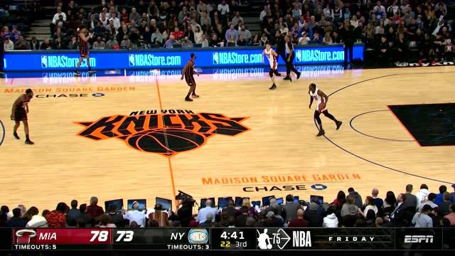 【2022年02月26日 热火vs尼克斯集锦】阿德巴约眼观六路直线长传 巴特勒顺势起飞轻松点进