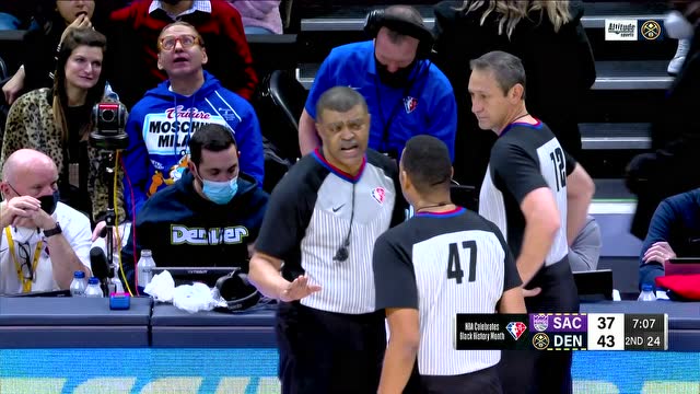 【2022年02月27日 国王vs掘金集锦】你怕不是来碰瓷的吧！考辛斯后仰倒地未吹哨+撅屁股反被吹