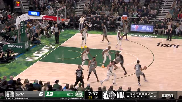 【2022年02月27日 篮网vs雄鹿集锦】传球得心应手 欧文假突真传手递手德拉蒙德双臂暴扣挂筐