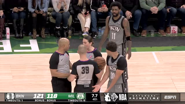 【2022年02月27日 篮网vs雄鹿集锦】元芳这球你怎么看？小库里被吹犯规后与裁判据理力争欧文反应神同步