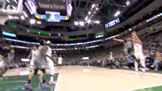 【2022年02月27日 篮网vs雄鹿集锦】完全打开了！霍乐迪瞒天过海妙手疾传阿伦底角再续三分