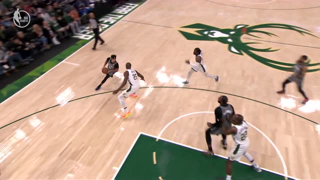 【2022年02月27日 篮网vs雄鹿集锦】雄赳赳气昂昂 庄神旱地拔葱血腥重扣顶飞字母哥