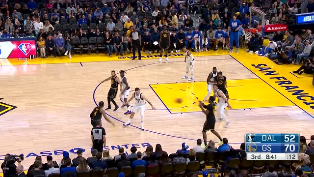 【2022年02月28日 独行侠vs勇士集锦】历史三分王无人能挡 库里横向漂移三分极限命中