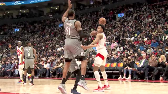 【2022年03月02日 篮网vs猛龙集锦】环环相扣！巴恩斯目标明确头顶妙传阿丘瓦瞬间起飞双臂暴扣