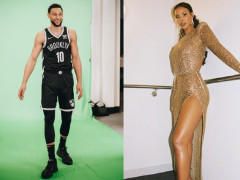 西蒙斯刚来又伤 腹肌都没了 成天与极品女友享乐