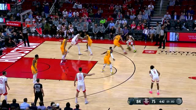 【2022年03月03日 爵士vs火箭集锦】博扬底角抽烟连续发炮 伍德接球就射补篮得手