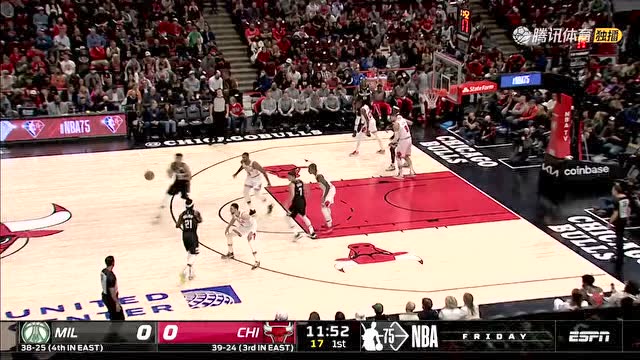 【2022年03月05日 雄鹿vs公牛集锦】专打武切维奇 波蒂斯开局内外开花连取五分