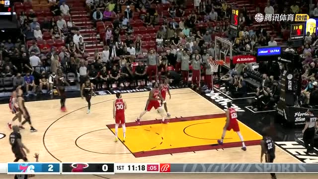 【2022年03月06日 76人vs热火集锦】开酒外线就火力全开！邓罗和巴特勒连进三分射穿费城