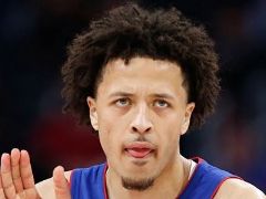 活塞状元坎宁安创下活塞名宿托马斯记录！28分10助攻拿下两双