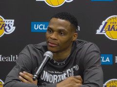 威少彻底伤心了！家人拒绝到湖人主场观战：不想孩子听到父亲被骂