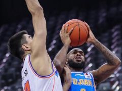 创CBA历史第一纪录！新疆全场狂送53次助攻 成载入史册一战