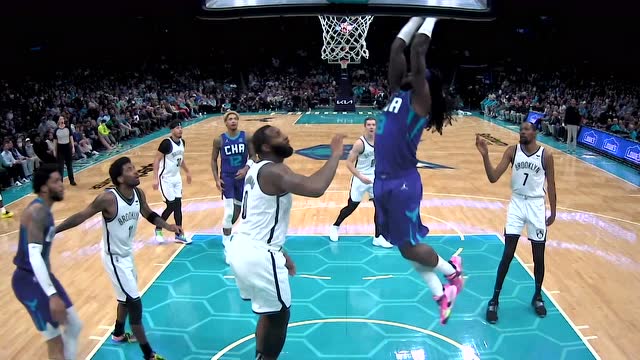 【2022年03月09日 篮网vs黄蜂集锦】这球传得很三球 布里奇斯助飞哈雷尔惊天暴扣