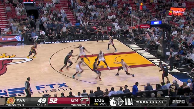 【2022年03月10日 太阳vs热火集锦】面对补防照样淡定自若 布里奇斯柔和小抛投打成2+1